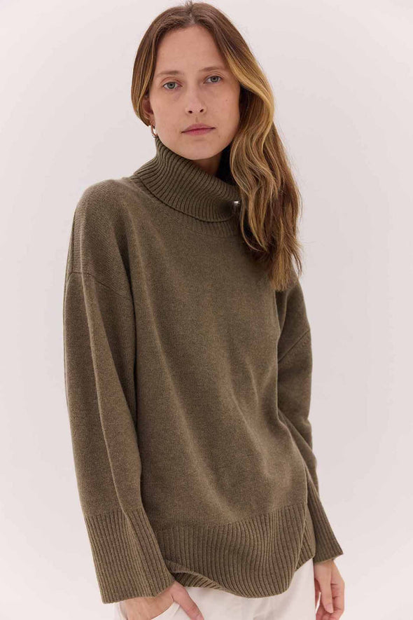 The Roll Neck Jumper - Merino & Cashmere