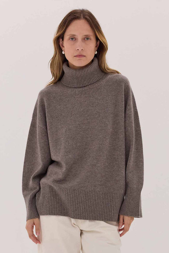 The Roll Neck Jumper - Merino & Cashmere