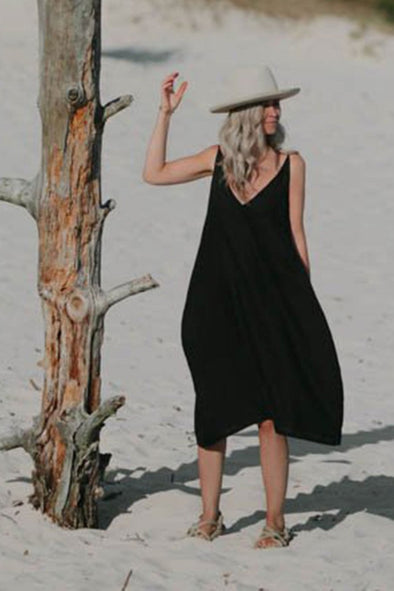 Nanami Midi Dress - Black