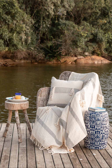 Apolo Throw - Coastal Tones