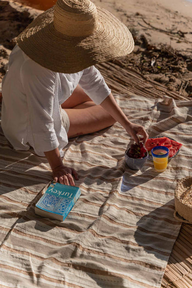 Esparta Throw - Coral Clay