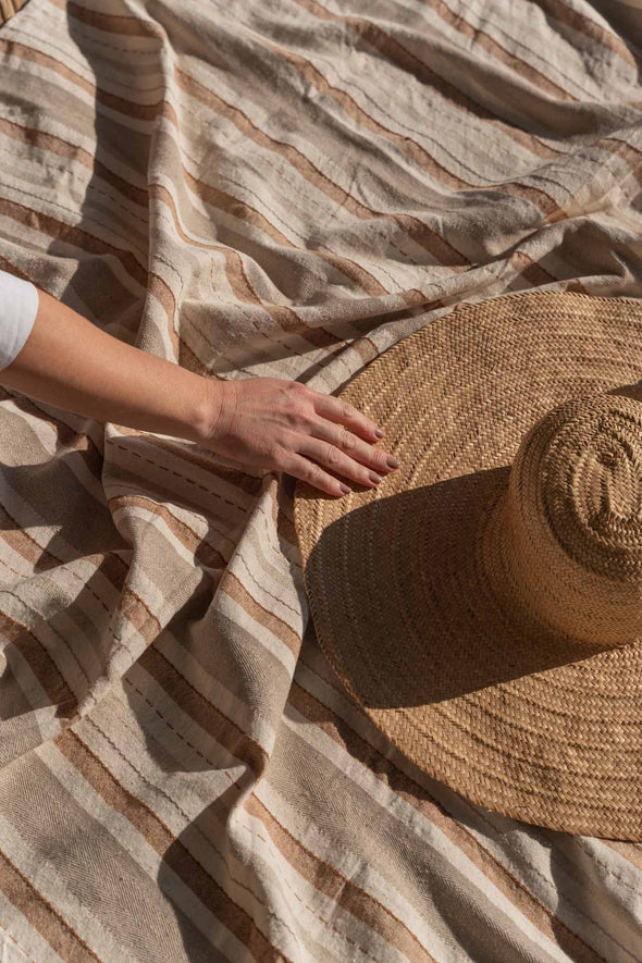 Esparta Throw - Coral Clay