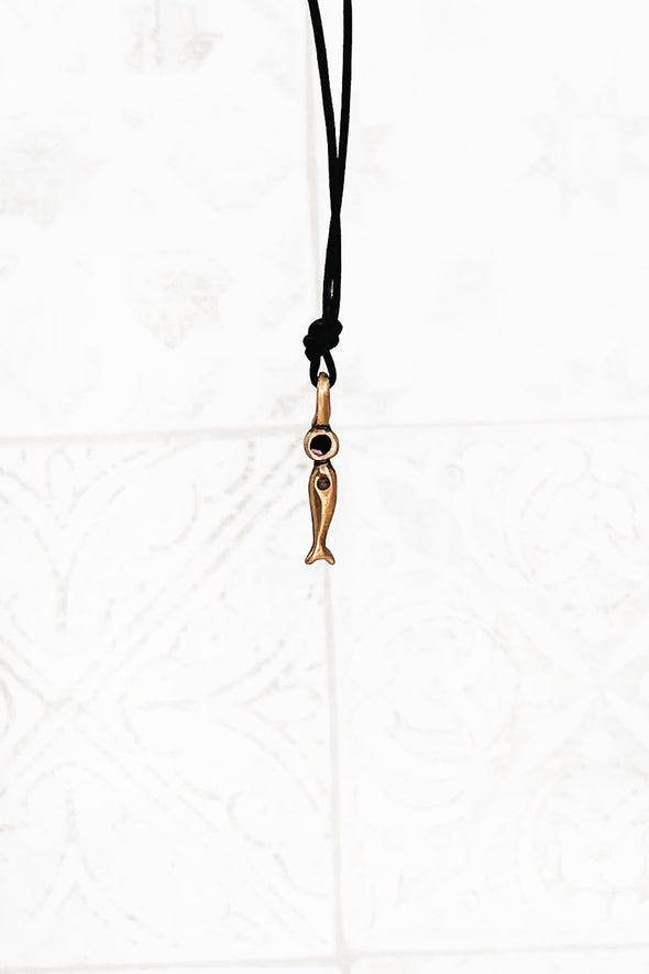 Nisida Choker
