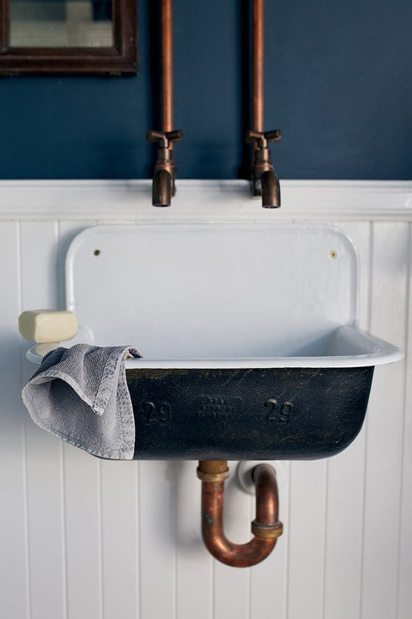 Vintage Wash 100% Cotton Bathroom Collection | Pale Grey | Hand Towel