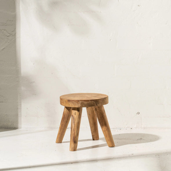 Rokha stool with four legs